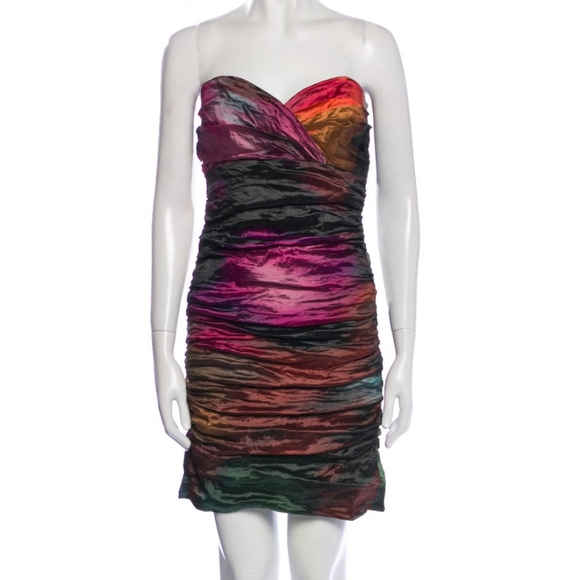 Nicole Miller Dresses & Skirts - Nicole Miller Ruched Strapless Mini Drsss